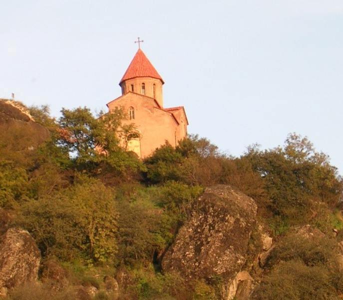 ქურმუხის ტაძრის გარშემო ძველი დავა განახლდა — ბაქო საპატრიარქოს „ტერიტორიულ პრეტენზიებზე“ მიუთითებს