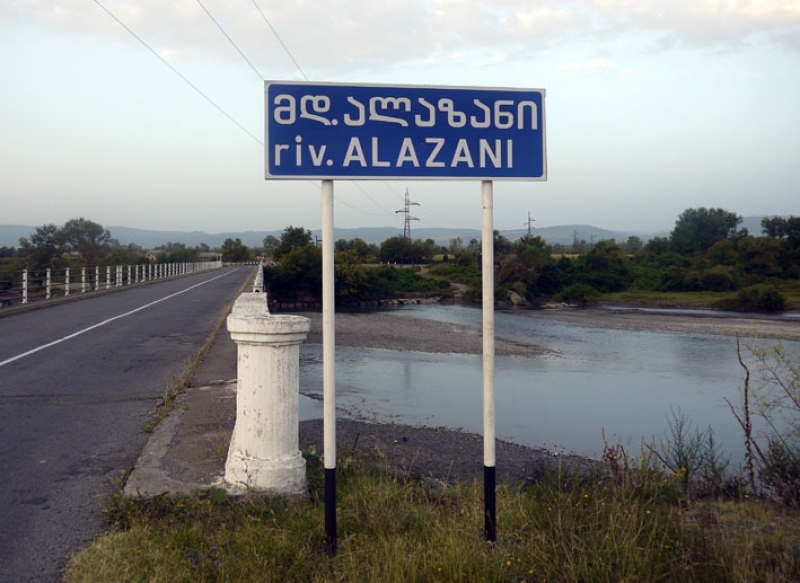 Грузия река алазани