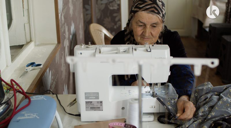 გაიცანით ხეირან რასულყიზი, უხუცესი მკერავი სოფელ ყარაჯლიდან