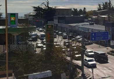 პარლამენტმა დაამტკიცა საკანონმდებლო ცვლილებათა პაკეტი, რომლითაც საგზაო მოძრაობის  წესების დარღვევაზე ადმინისტრაციული პასუხისმგებლობა მკაცრდება და სანქციები იზრდება